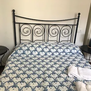 Bed & Breakfast Casa Ortensia Blu, Maslianico
