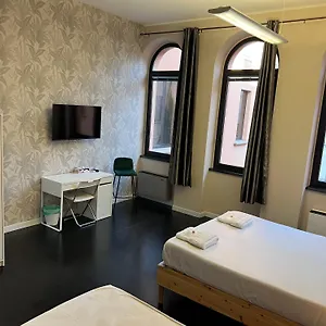  Affittacamere The Rock House Con 6 Con Bagno Privato Italia