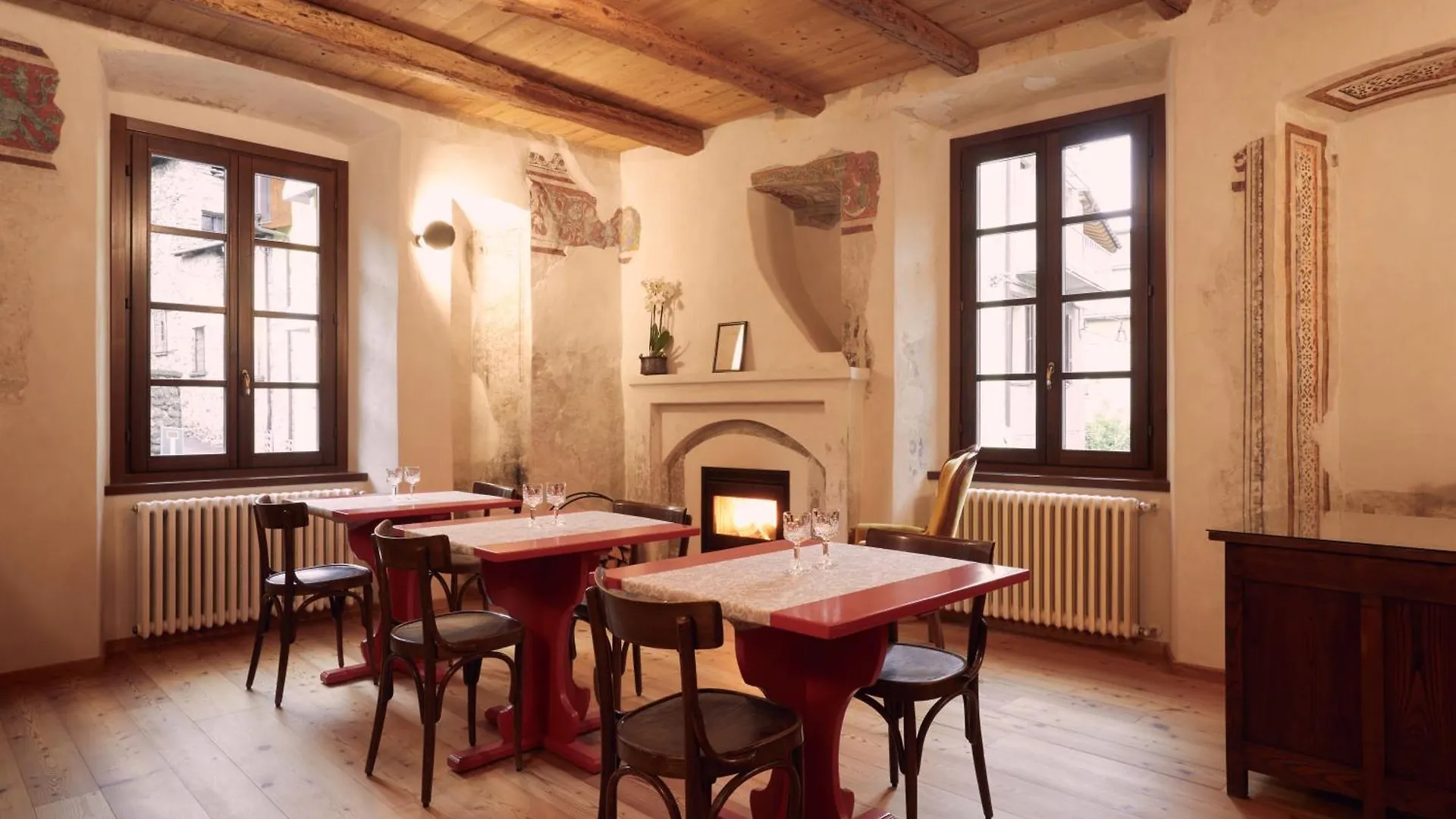 Bed and Breakfast Le Corti Dei Sassi Berbenno di Valtellina Italia