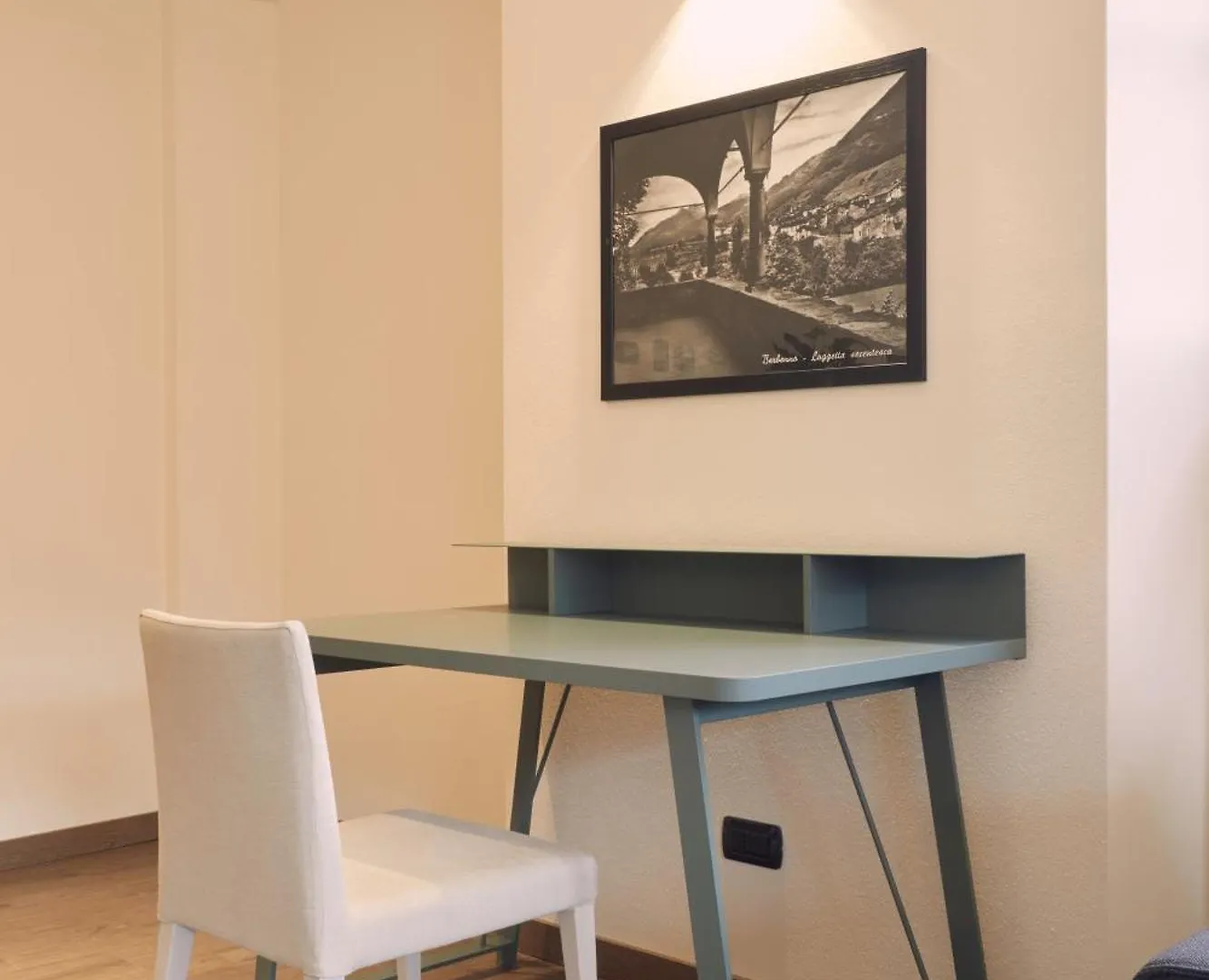 Bed and Breakfast Le Corti Dei Sassi Berbenno di Valtellina 0*,  Italia